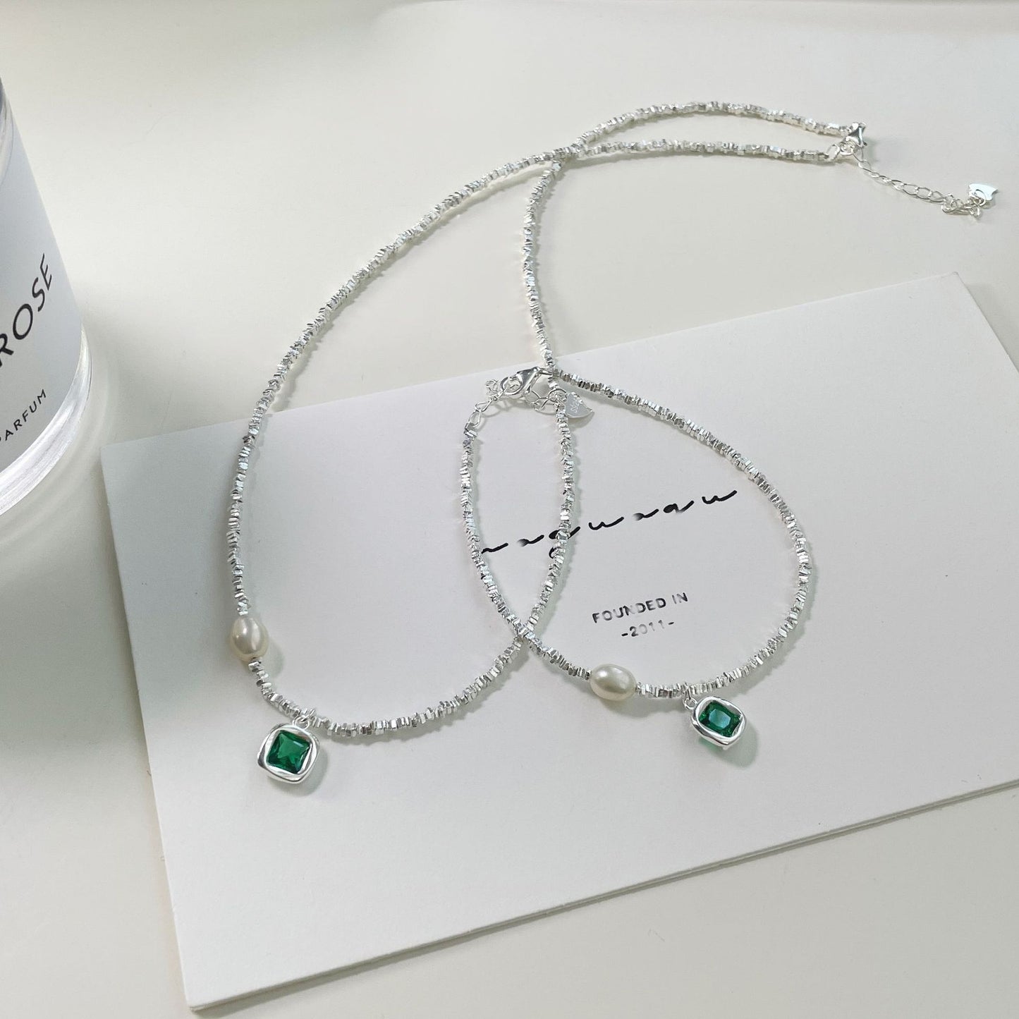 Handcrafted S925 Silver Necklace and Bracelet with Emerald Diamond and Pearl - Elegant Niche Design